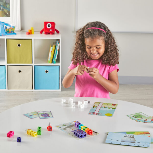 [อายุ 3+] ชุดกิจกรรมลูกบาศก์นัมเบอร์บล็อก 1-10 (Numberblocks Mathlink Cubes : 1-10 Activity Set) [Hand2Mind] - Image 8