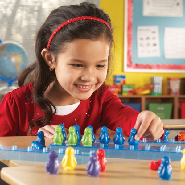 [อายุ 5+] เพนกวินน้อยบนลานน้ำแข็ง เรียนรู้คณิตศาสตร์ (Penguins On Ice : Math Activity Set) [Learning Resources] - Image 7