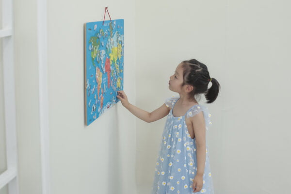 [อายุ 3+] ปริศนาโลกแม่เหล็กกระดานวาดลบได้ (Magetic World Puzzle+Dry Erase Board) [Viga] - Image 6