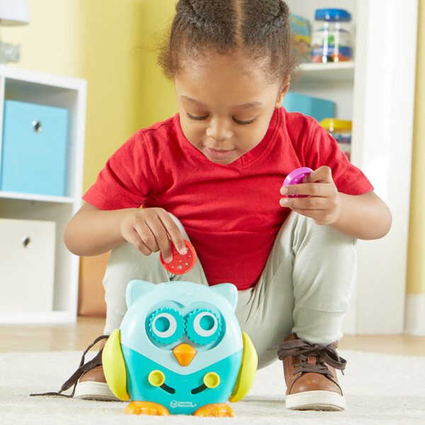 [อายุ 18เดือน+] ชุดนกฮูกสีสันแสนกล (HOOT THE FINE MOTOR OWL) [Learning Resources] - Image 3