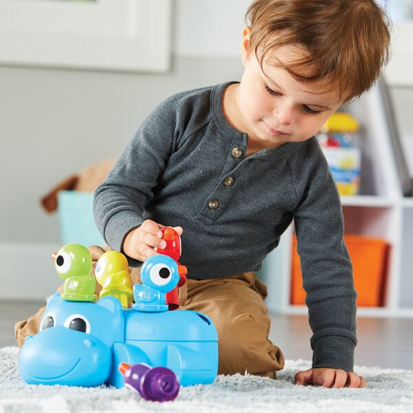 [อายุ 18เดือน+] เจ้าฮิปโปน้อยฮิวอี้ และนกน้อยเพื่อนรักหลากสีสัน (Huey the Fine Motor Hippo) [Learning Resources] - Image 4