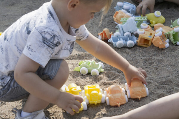 [อายุ 1+] ชุดยานพาหนะรักษ์โลก 30ชิ้น (RELINE Bucket set 30 pcs) [Viking Toys] - Image 4